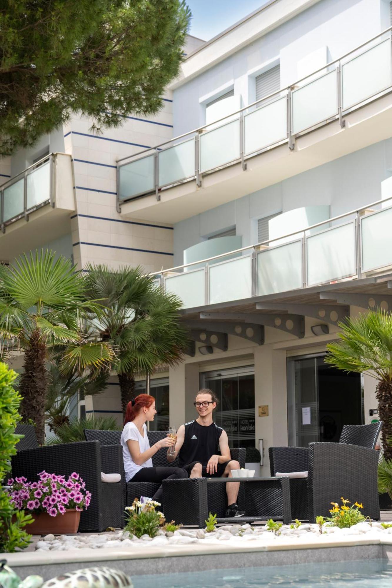 Hotel Kon Tiki Numana Luaran gambar