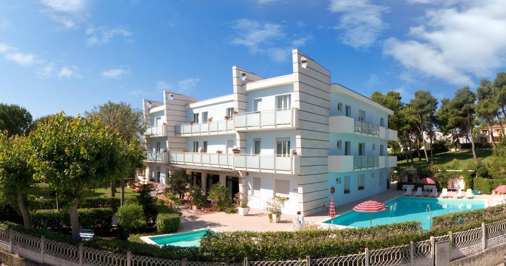 Hotel Kon Tiki Numana Luaran gambar